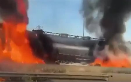 L'accident d'un camió cisterna torna col·lapsar l'AP-7