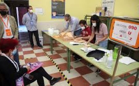 El Congreso elimina el voto rogado de los españoles que residan en el exterior una década después de su implantación